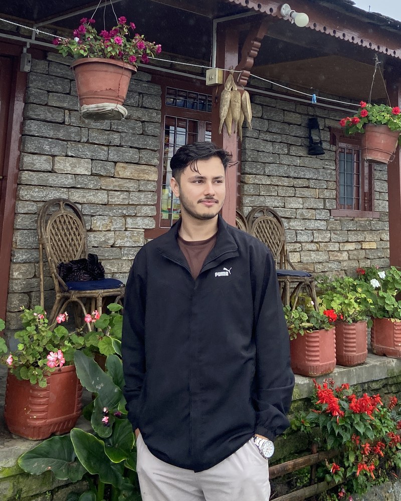 Alex Nepal - BIM student and SEO enthusiast